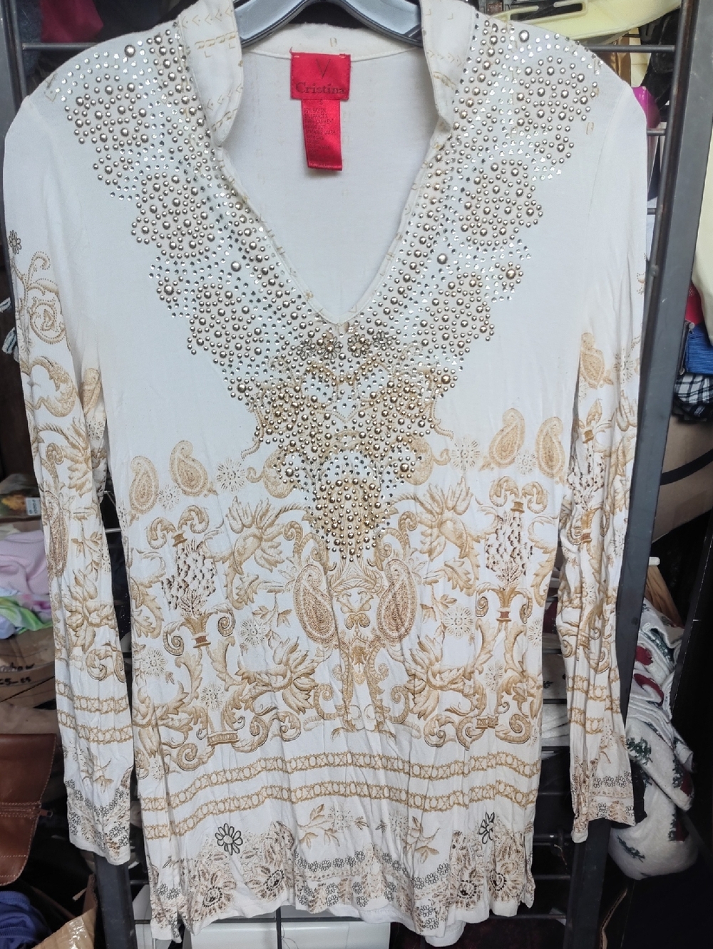 V-Detailed Cream Tunic with Gold Paisley Embellishment